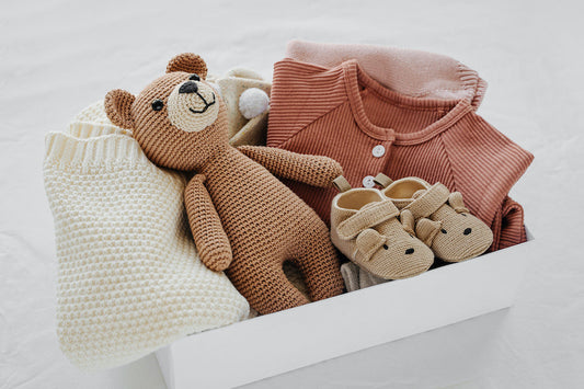 Cadeaux originaux pour naissance : des idées qui marquent les esprits